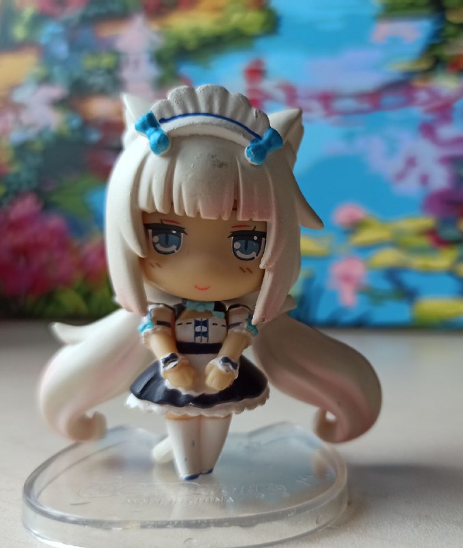 Хочу сделать ещё стикеров но не знаю какие и с кем делатьЕсли у кого то есть идеи можете предложить персонажа и фандом, рассмотрю все варианты 🐰